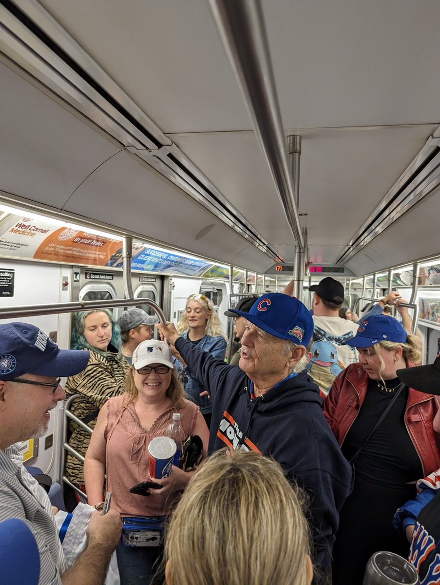 Love that Bill Murray was riding the 7 train in Cubs gear from CitiField last night….man of the people 📷by @BlainPlanes