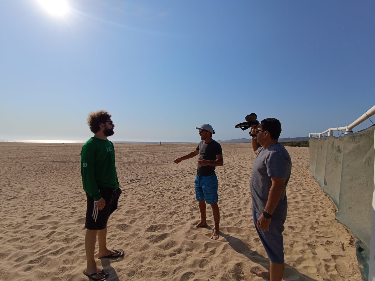 ¡Recorriendo la costa del Pacífico mexicano con el equipo de FXC esta semana! 🌊💚 Visitamos los campamentos Corchos, Platanitos, El Naranjo en Nayarit y Mayto en Jalisco, llevando donativos y apoyando la conservación de las tortugas marinas 🐢.
#SeaTurtles, #TortugasMarinas