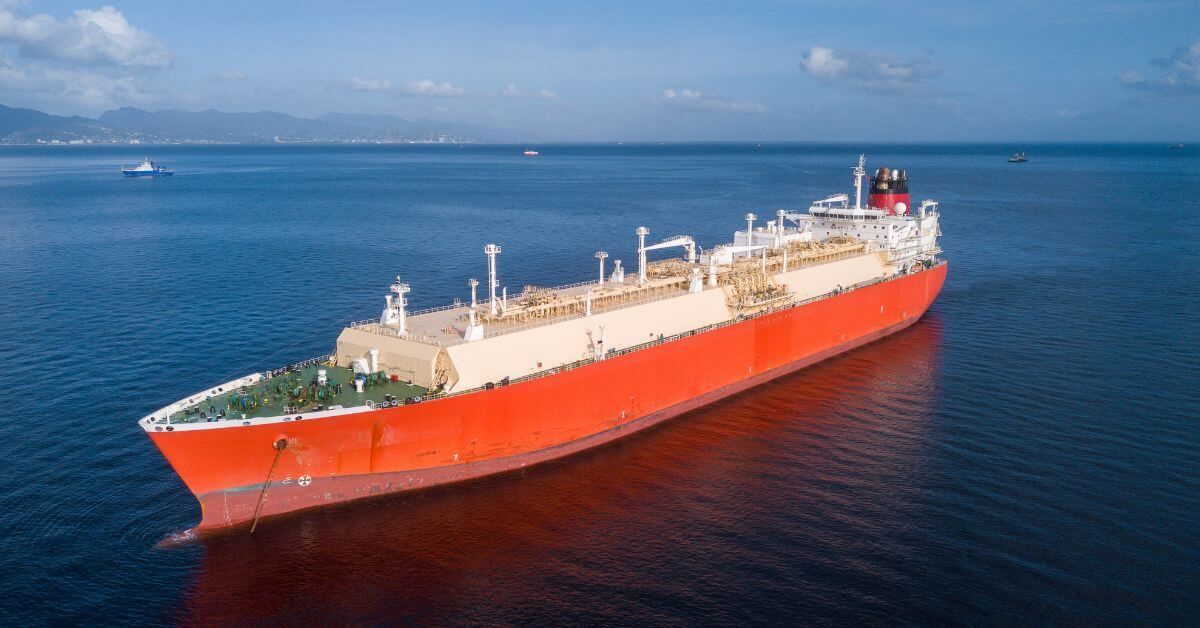 India has approved 3 Russian companies to offer marine insurance coverage to tankers. Check out this article 👉marineinsight.com/shipping-news/… #India #Russia #Tankers #Maritime #MarineInsight #Merchantnavy #Merchantmarine #MerchantnavyShips