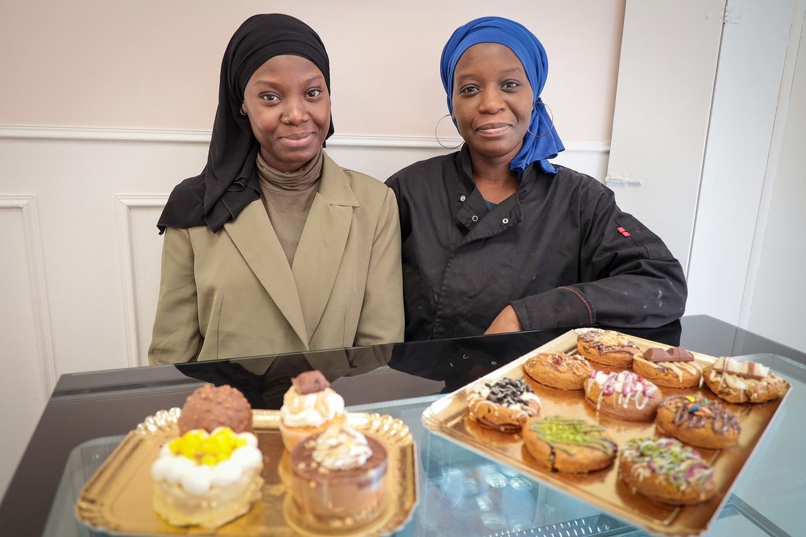 #EllesFontBougerLH Un vrai délice ! Ancienne employée du secteur hospitalier, Aïssata Sow a ouvert en février 2024 The Sweet Place, une boutique de pâtisseries artisanales en plein cœur du centre-ville. ➡️ Rencontre : lehavre.fr/actualites/des…