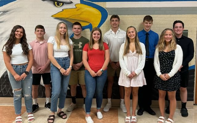 Meet the 2024 CASH Prom Court!

Left to right:
Grace Byler
Hunter Gould
Hannah Brady
Logan Groover
Ashlee Barabas
Max Getz
Paris Karastury
Matthew Wilpula
Payten Karastury
Greg Klink
#ConneautProud