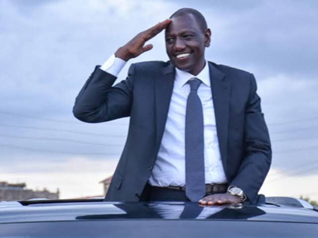 I am for Ruto 🤝🇰🇪🇰🇪..
#MyPresident