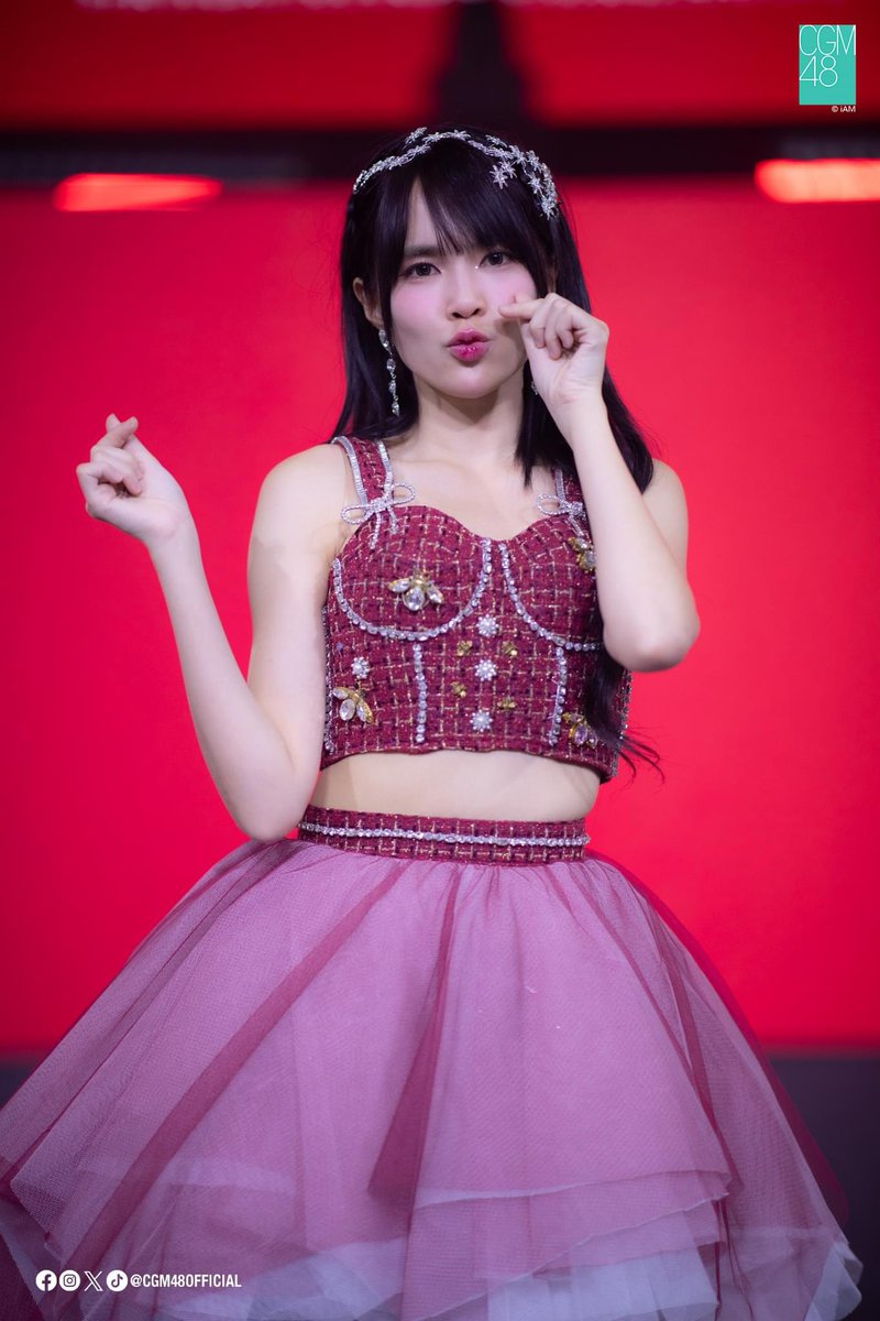 The48THMEME's tweet photo. 30 เมษายน 2024 (เข้า 1 พฤษภาคม) 00.03 น.
BNK48 : ปิดตำนานเบงเครุ่น 2
CGM48 : ปิดตำนานกับตันออมซีเจม
AKB48 : ปิดตำนานคุณแม่ยูกิริน 

ขอให้ทุกคนโชคดีในเส้นทางบทต่อไปของพวกเธอนะ 🤍🫶🤍 https://t.co/Vd9xQh6FUT