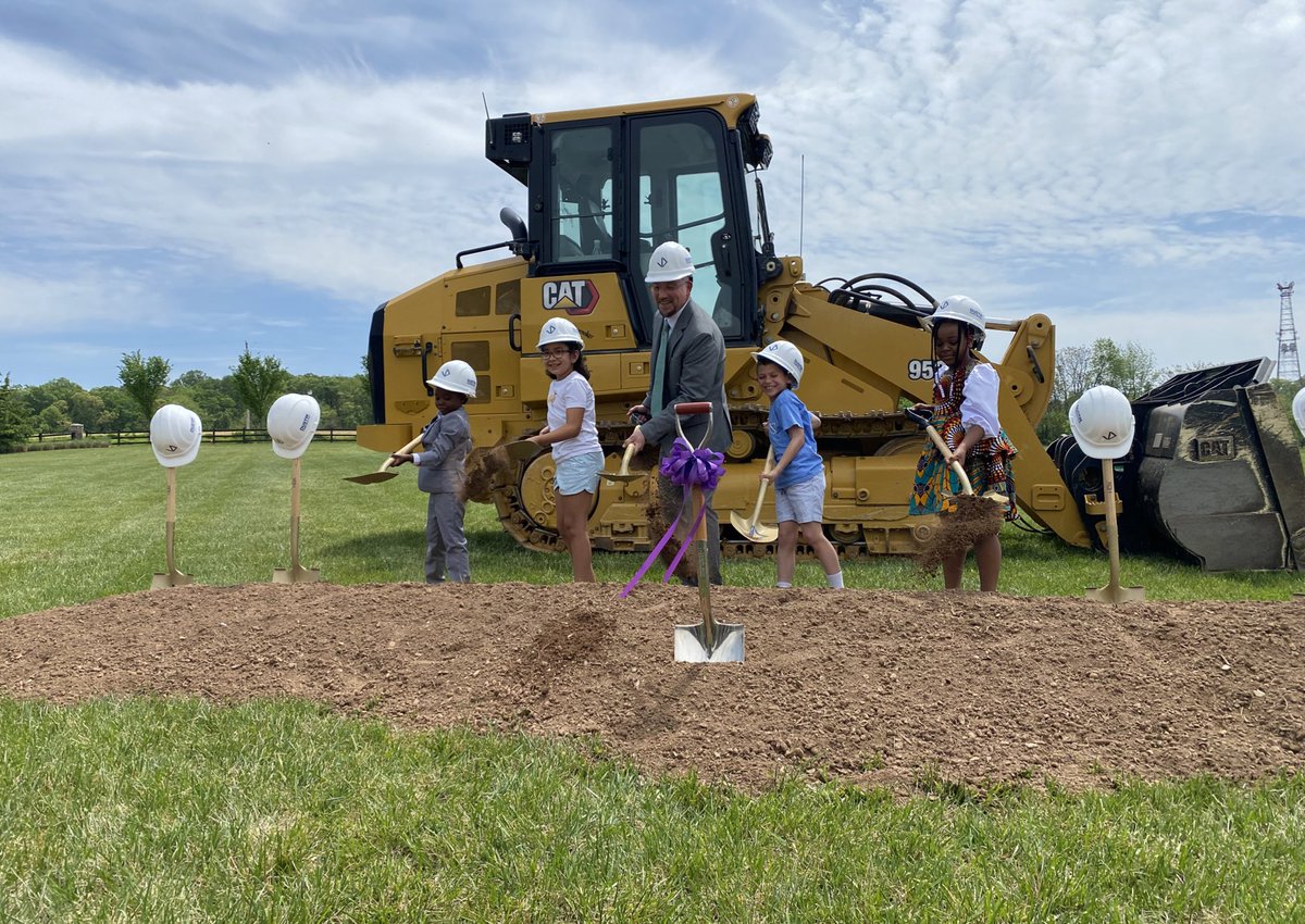 Brandon Oland tweet media