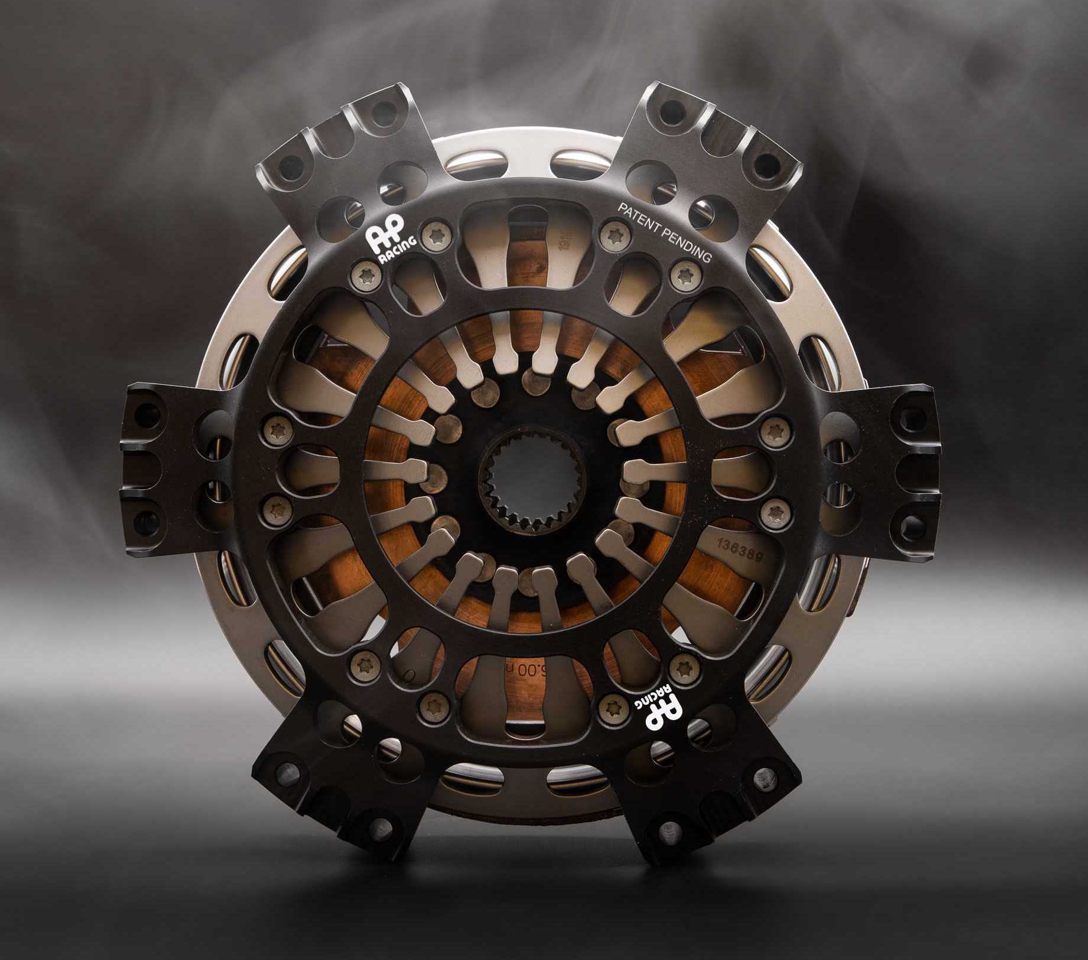 The revolutionary ‘I’ Drive clutch design, developed to combat clutch drag under arduous service conditions. With drive ‘tenons’ and internal jaws, it eradicates distortion and prolongs performance. 
#apracing #bestofbritish #clutch #innovation #performance #race