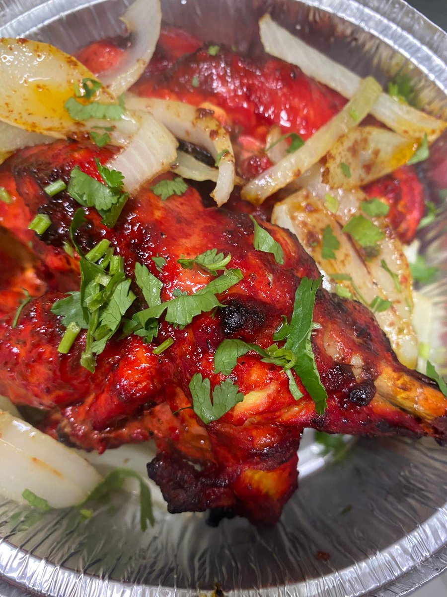 Could it actually be nice enough to eat outside? It's been absolutely gorgeous today hasn't it? 🥰

Order here: riversidespice.com

#catcliffe #coulditbebbqweather #takeaway #rotherhamiswonderful #tandoorichicken