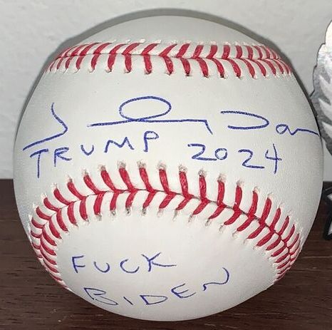 A baseball signed by Johnny Damon. 🤣 #Trump2024NowMorethanEver #fjb