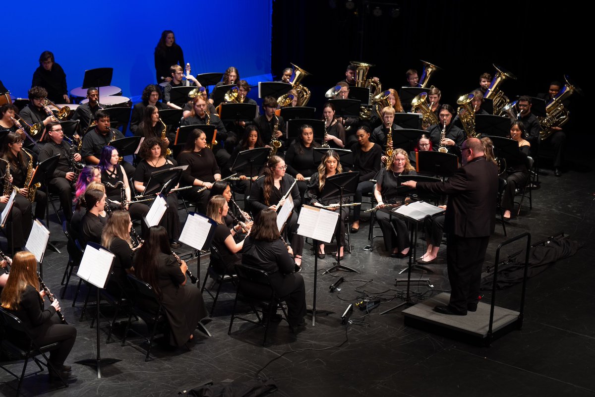 As the curtain falls on another remarkable year, join us for the final bow of PRCC's Fine Arts Season! 🌟 From jazz melodies to vocal harmonies, our last two student performances were a celebration of talent and creativity. prcc.edu/pearl-rivers-f… #ROARwithCHAMPIONS🐾🏆