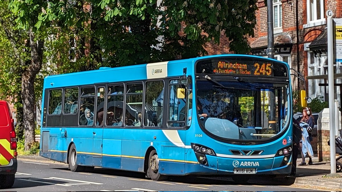 Pulsar in the sunshine ☀️ 

@arrivanorthwest 3104 - MX61 AUK in #Urmston this afternoon working a 245 service back to #Altrincham.