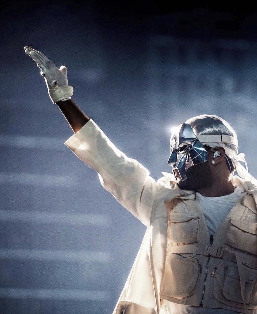 The Weeknd has now earned a milestone 20 songs with over 900 million streams on Spotify.