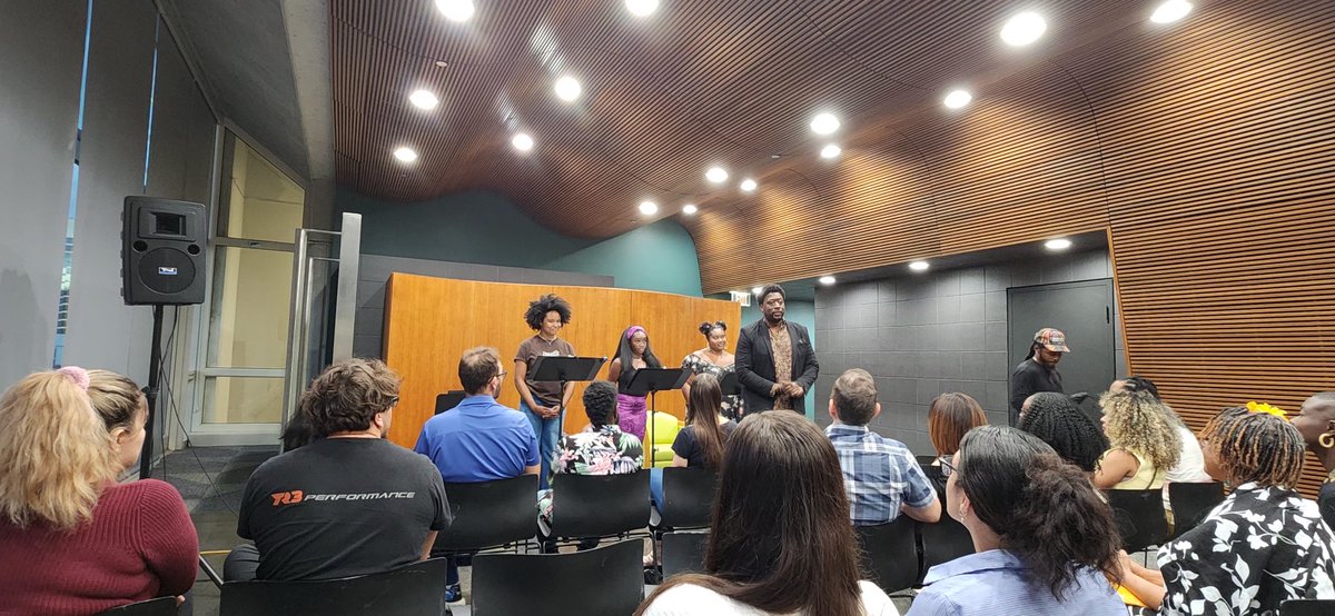Sara Pierce (@sapierce78) on Twitter photo Thank you <a href="/art_prevails/">Art Prevails Project</a> and <a href="/DariusVDaughtry/">Darius V. Daughtry</a> for another amazing #FestivalofWords! Thank you for all your support for our students and the larger community! XOXO <a href="/SpartanHhhs/">HHHS-1661-Spartans</a> Thank you <a href="/art_prevails/">Art Prevails Project</a> and <a href="/DariusVDaughtry/">Darius V. Daughtry</a> for another amazing #FestivalofWords! Thank you for all your support for our students and the larger community! XOXO <a href="/SpartanHhhs/">HHHS-1661-Spartans</a>