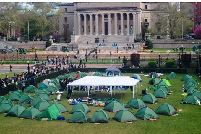 Some of these protesters are really in-tents. 😏 Drop your best dad joke of the day in the comments.