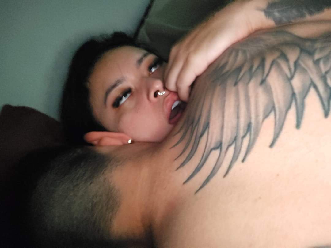 69Erotico's tweet photo. Aveces un abrazo es lo único que hace falta. https://t.co/aYHpSqmzEZ