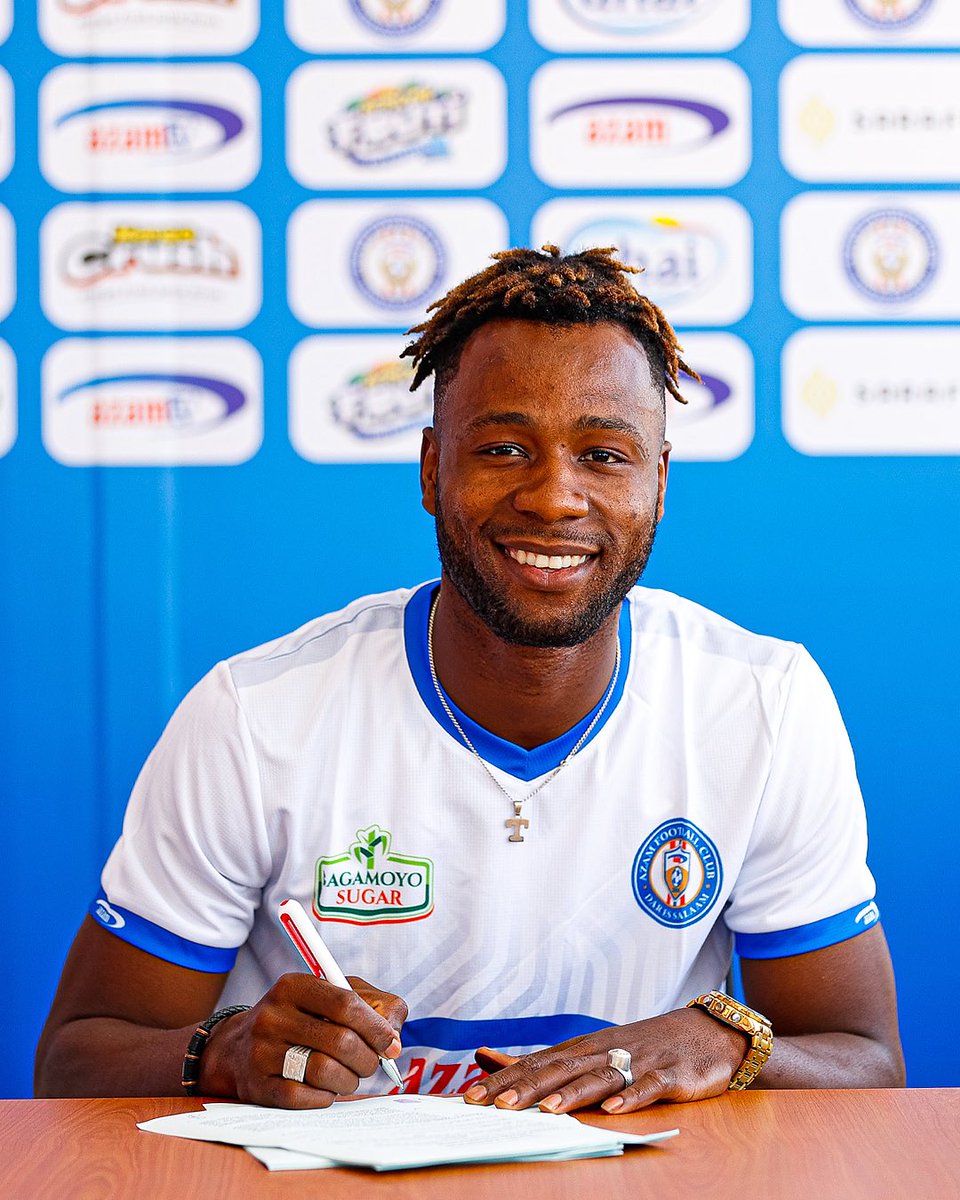 🚨 DONE DEAL ✅ 

Tumefikia makubaliano na klabu ya Stade Malien (Mali) ya kumsajili kiungo mshambuliaji wao, Franck Tiesse.

Nyota huyo Muivory Coast, amekubali kusaini mkataba wa miaka miwili utakaonza rasmi msimu ujao 2024/25.

Welcome to Azam FC, Tiesse! 👏

#weareazamfc