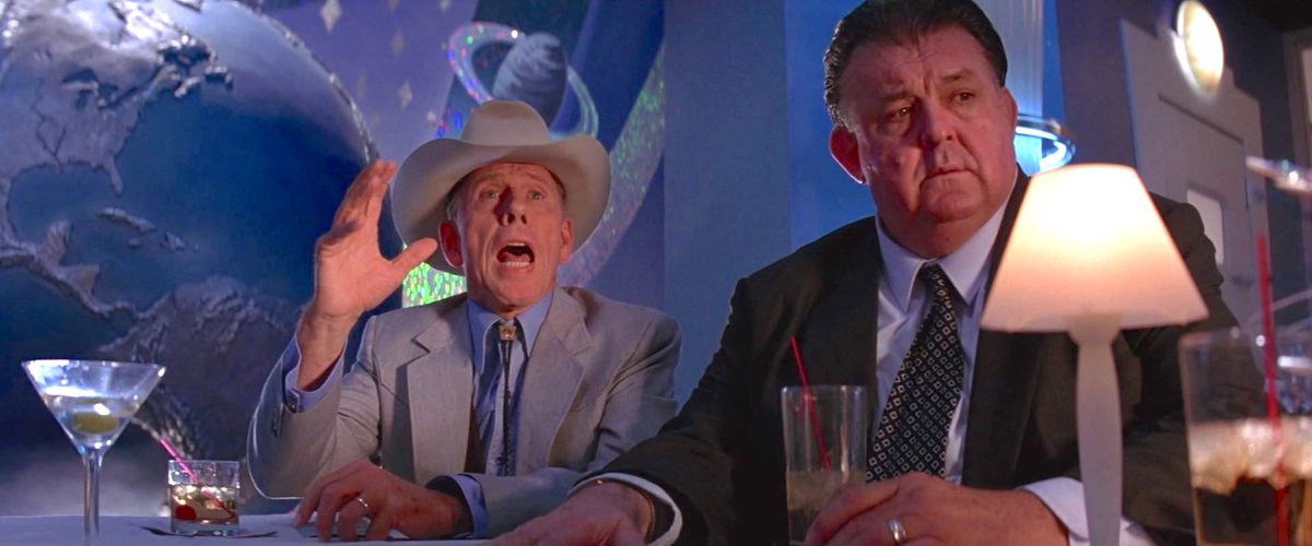 some of you may also know that the Late #RanceHoward @RealRonHoward's Dad had a Small role in #TimBurton's #MarsAttacks, Playing a texan investor.