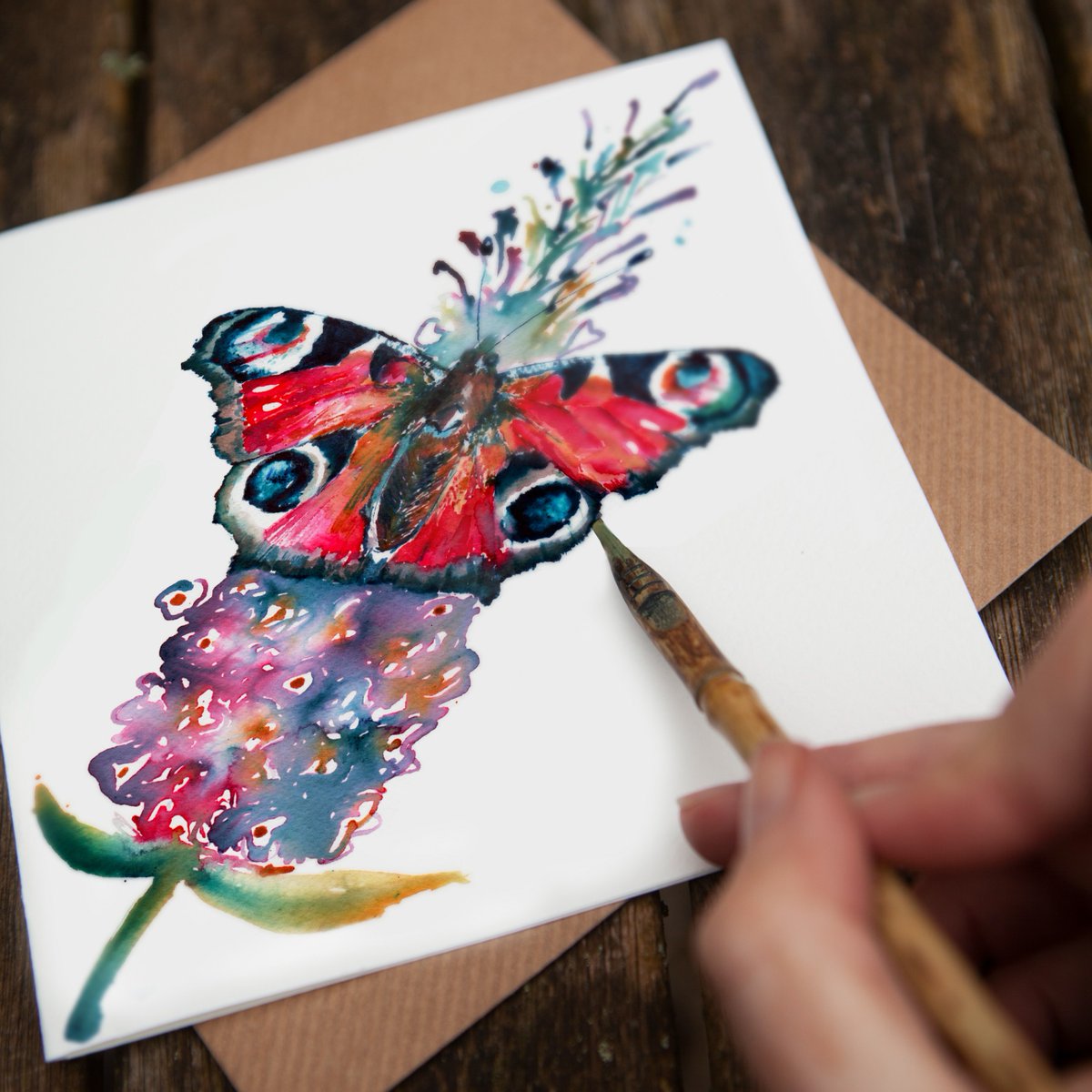 Our Craft Club is BACK! 🙌 Join artist Kate Moby live on the 1 June to create your very own inky Peacock butterfly greetings card 🦋✒️ Unleash your creativity while raising critical funds for butterflies and moths in the UK. Order your craft kit here 👉 katemoby.com/store/p998/1st…