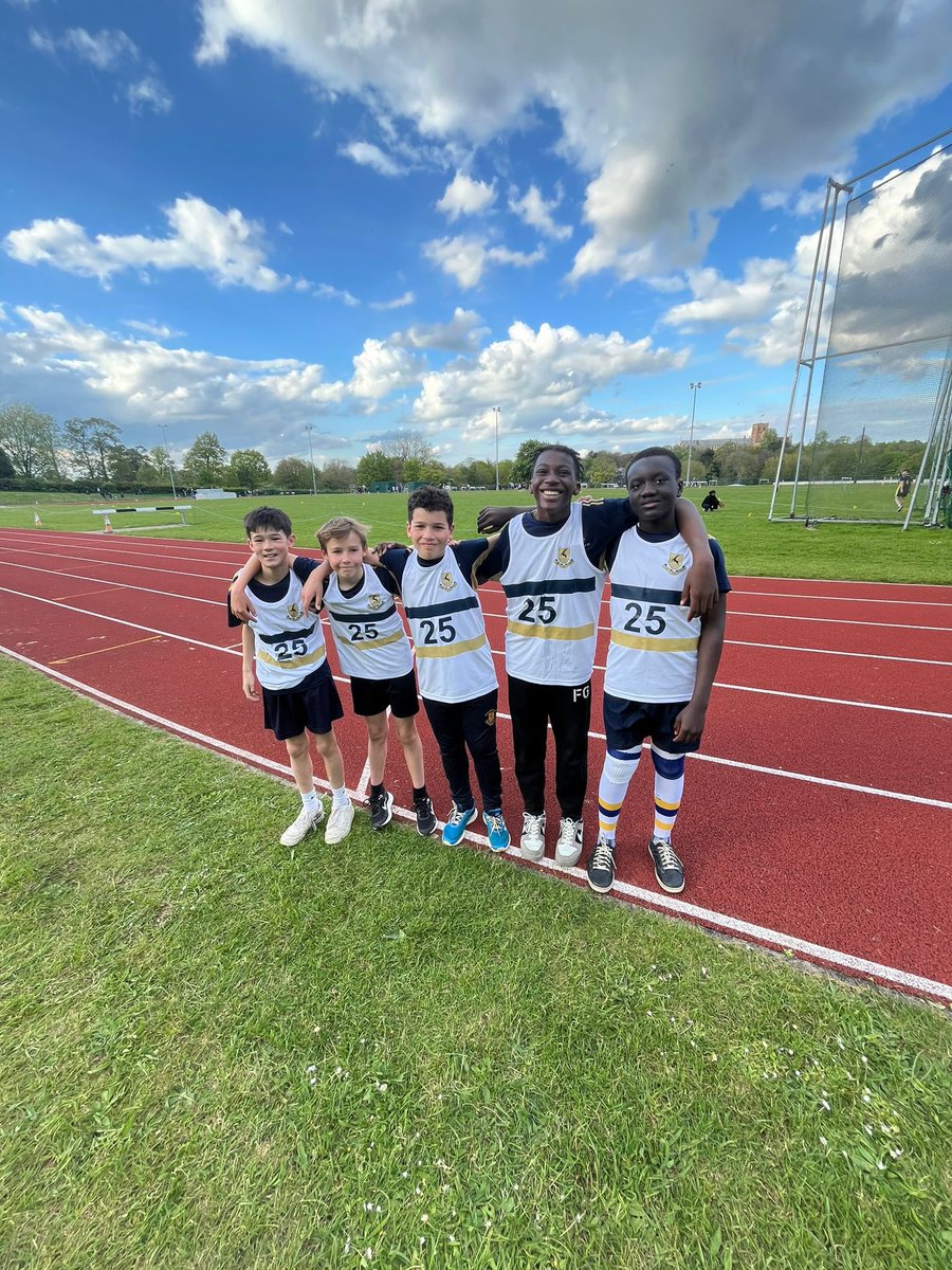 Well done to the Y7 & Y9 Athletics Squads who competed in the first competition of the year tonight🙌🏻👏🏻 Some great performances and improvements to take forward🏃‍♂️💙