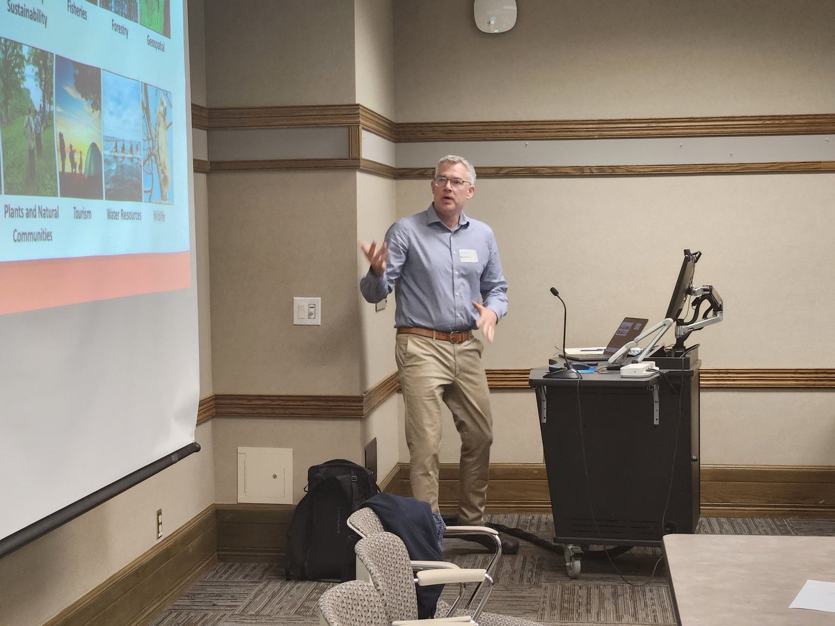 @UW_AOS's Daniel Vimont gave the ERI Research Symposium keynote speech on the work of @WICCI_WI on generating more useful climate data for climate policy decisions.