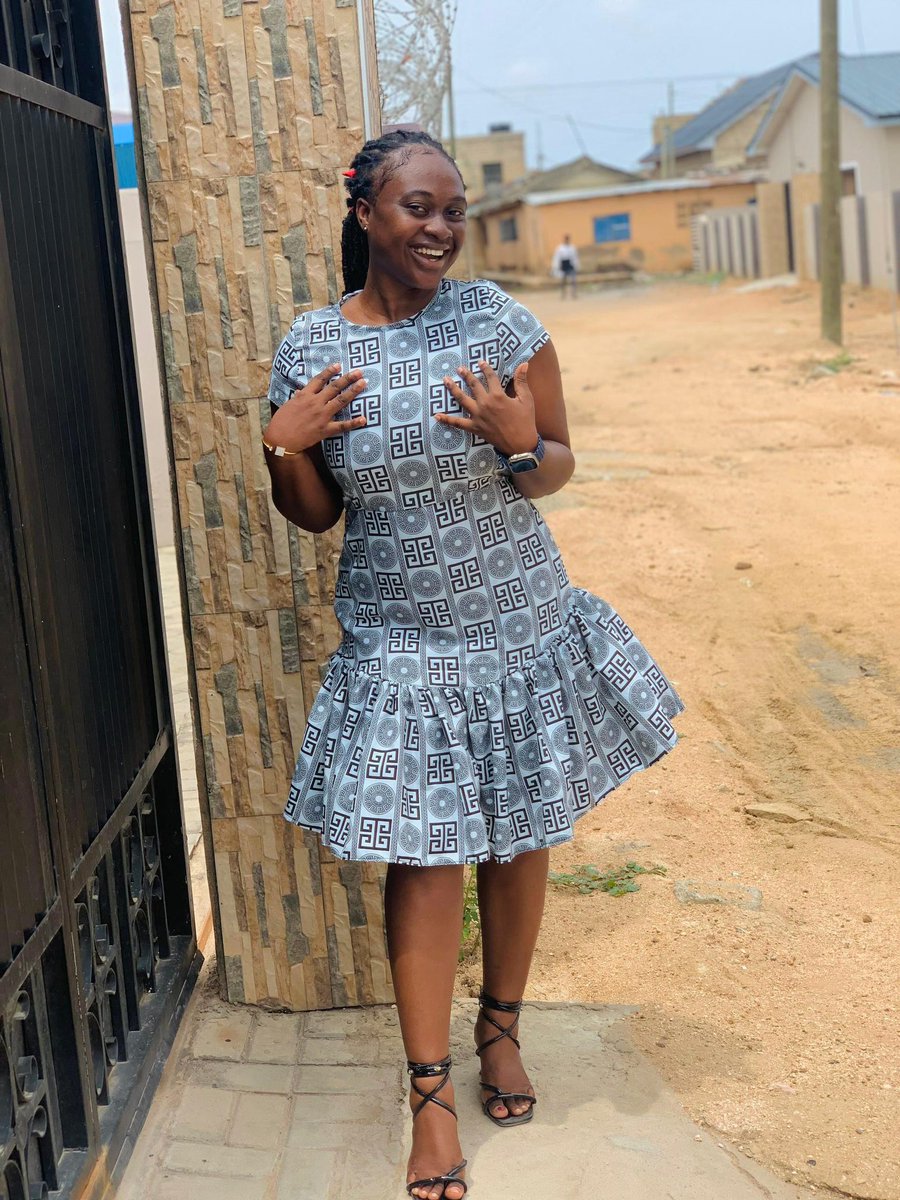I mostly don’t use African print materials so that my dresses will look like “already made”😂🥰