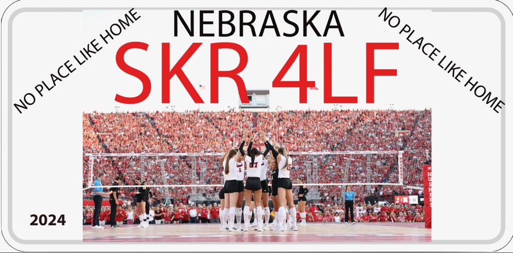 emily_2353's tweet photo. Had to keep the @coachpeterson tradition alive. I would gladly trade my plates in for some of these designed by the OHS Digital Media students using @Photoshop https://t.co/EGqiMePkZV