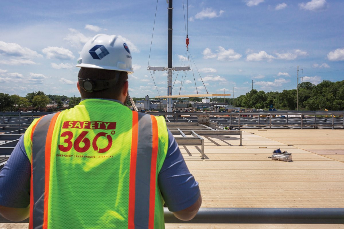 StructureTone's tweet image. Our NJ team is nearing completion on L’Oréal’s state-of-the-art Research &amp;amp; Innovation Center, a site designed to the highest sustainability standards with mass timber playing a major role. Read about our use of mass timber on the project in #STOBGinsights: ow.ly/pmYZ50RsFBl