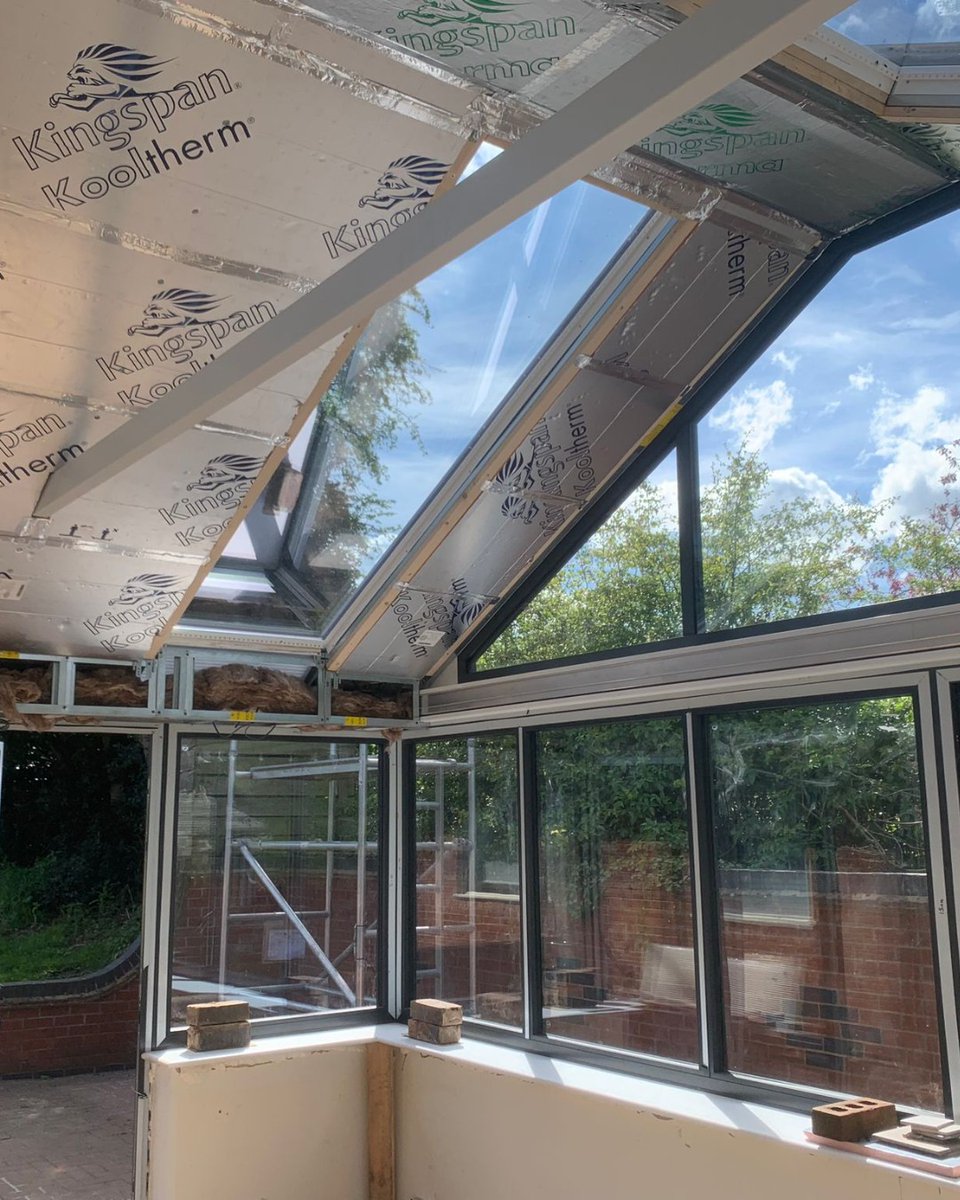 Harveys_Windows's tweet image. A teaser today folks, a work in progress shot from one of our current build projects. You can just start to get a feel of what it will be like once it&apos;s all finished off!
Check back soon to see the finished product!

#HarveysWindows  #BuildProjects #WorkInProgress #HomeRenovation