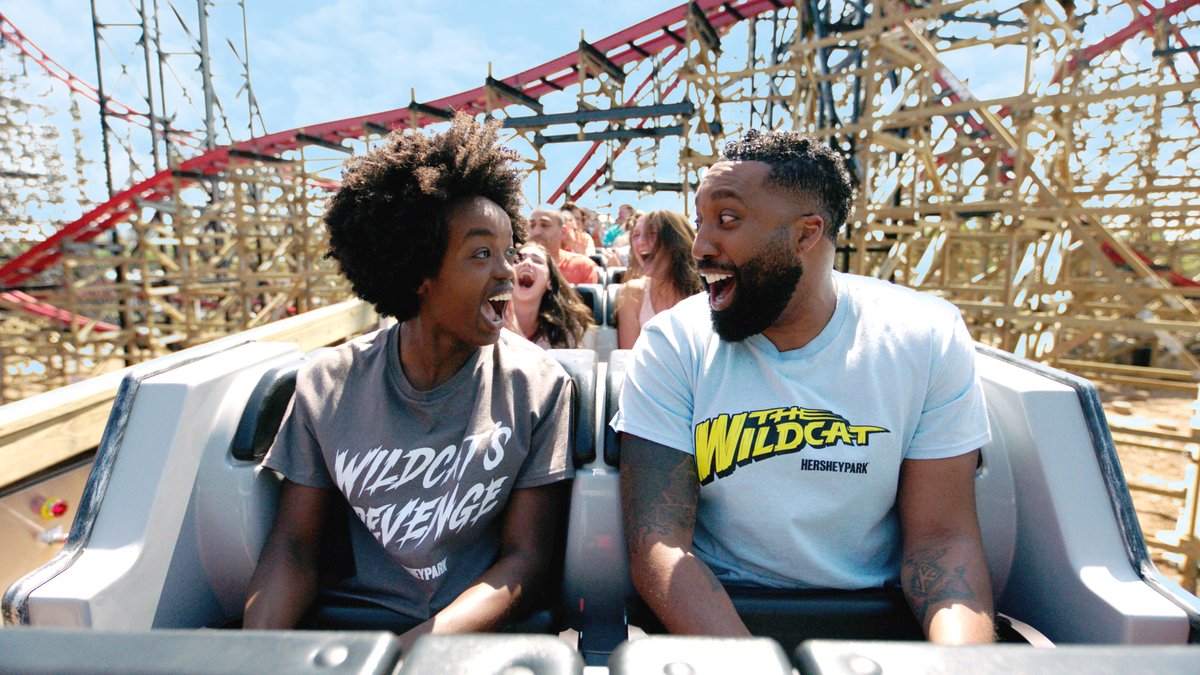 Don’t miss your chance to pay like a kid for your whole family's spring tickets to @Hersheypark! The sweet offer ends at midnight. Save now and visit this weekend: bit.ly/2WWppMo 🎡 🎢 🍫