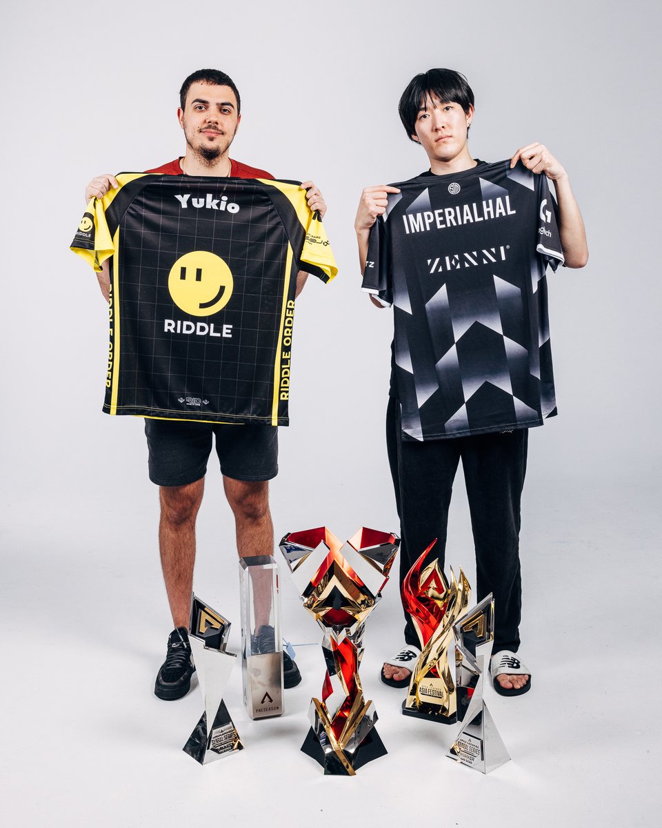 A jersey swap for the ages.

TSM 🤝 @RIDDLEORDER