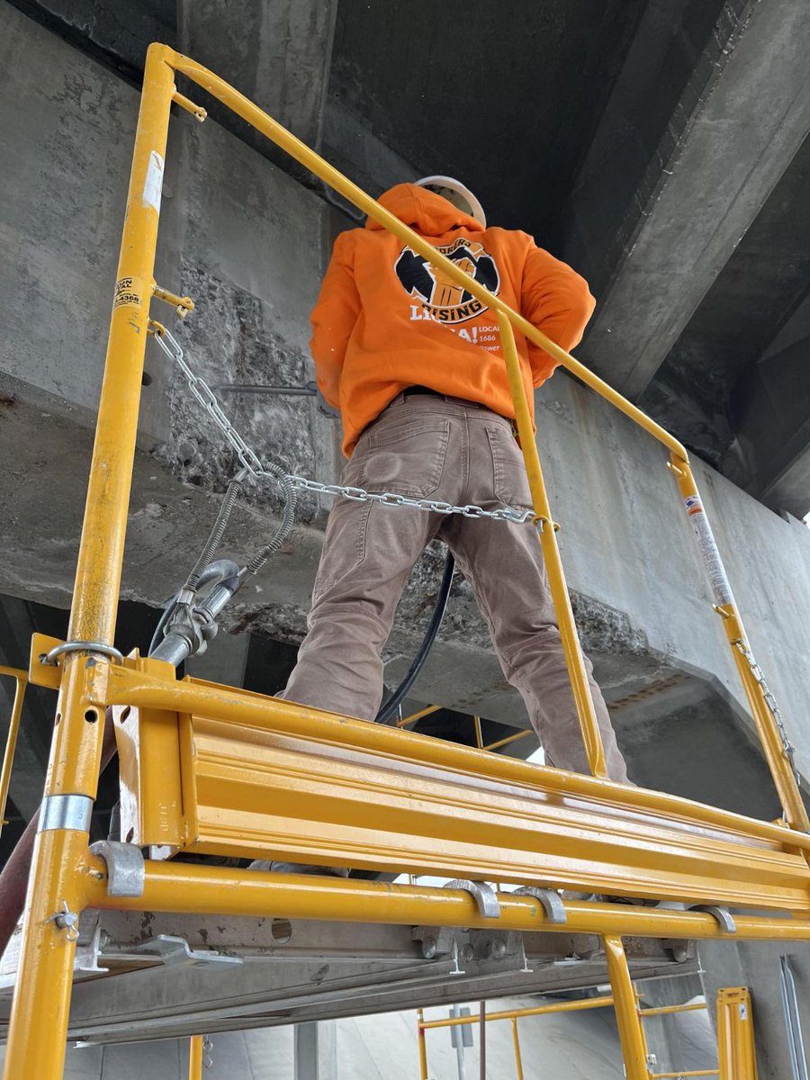 Love seeing that LiUNA orange on the jobsite! Shoutout to Brother Milstid for joining the #LaborersRising movement!
#LIUNA #FeelThePower #UnionStrong #Laborers #mtpol #mtlabor