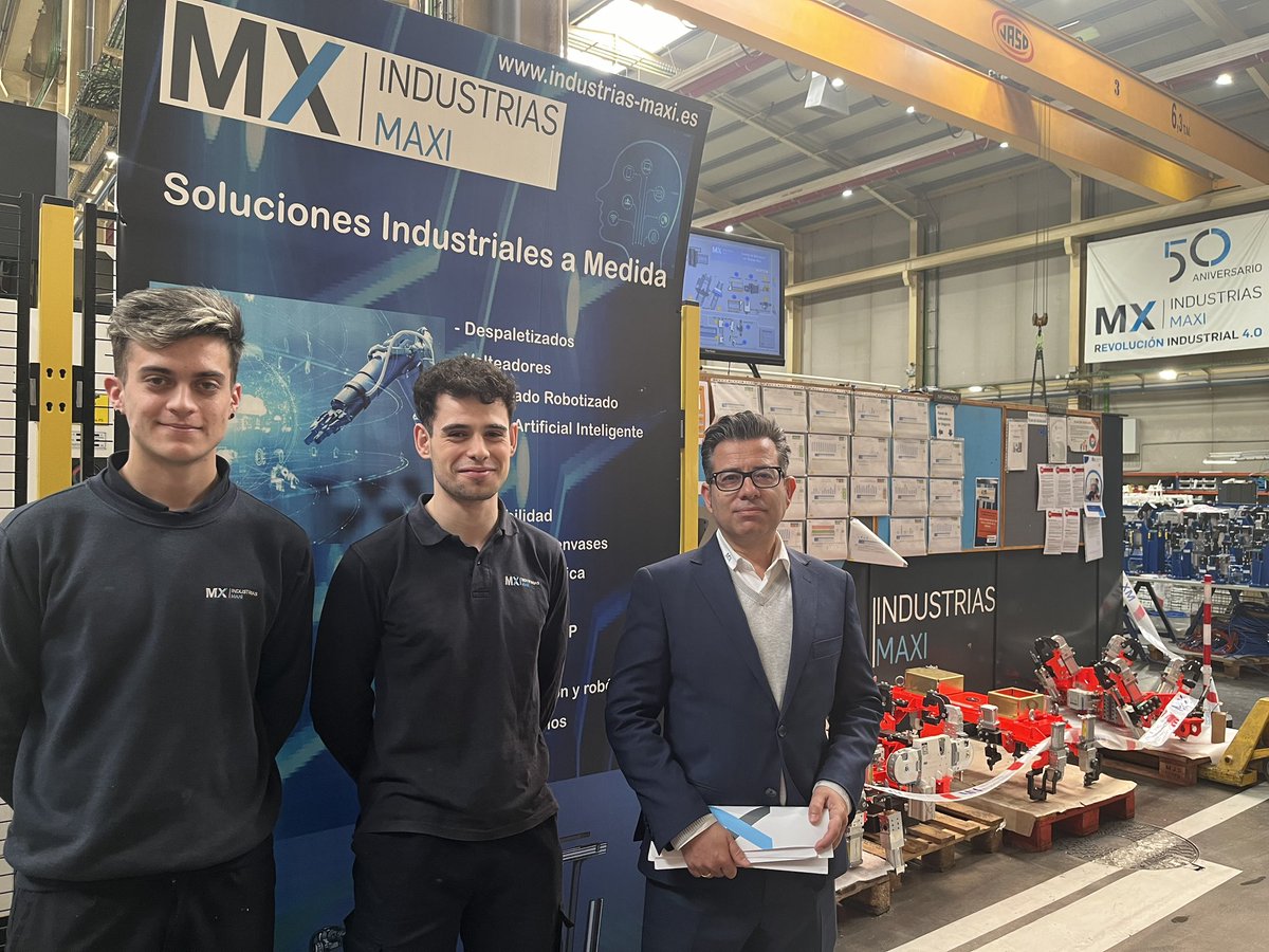 🤔¿Qué habremos estado haciendo esta mañana con nuestros alumnos, antiguos alumnos y compañeros de <a href="/INDUSTRIASMAXI/">INDUSTRIAS MAXI</a>?

¡Muchas gracias por vuestra magnífica acogida en la visita!🫶

En breve contaremos más cosas
🚨¡No os lo perdáis!
#centroexcelenciafp #fpdual 
#produccionmecanica