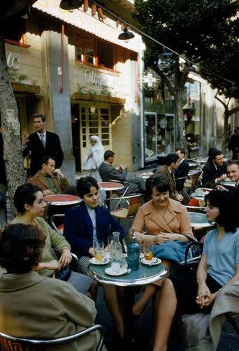 Students in a downtown terasse-café, Algeria, 1960 🇩🇿