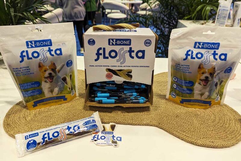 Now Trending: NPIC Launches the Flossta by N-Bone Chews for Canine Oral Health trendhunter.com/trends/npic