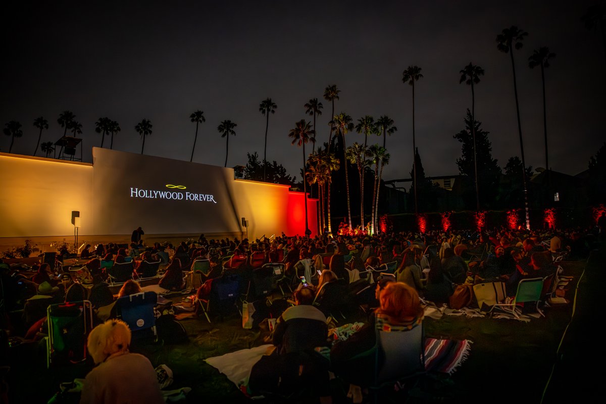 Step into a world of nostalgia at @hwdforever , in #LosAngeles on May, 25, with a screening of Spielberg’s, “E.T. The Extra-Terrestrial.” Finish the night with a drone show, with lights and colors inspired by the film. Gather together for an evening, of cinema and technology.