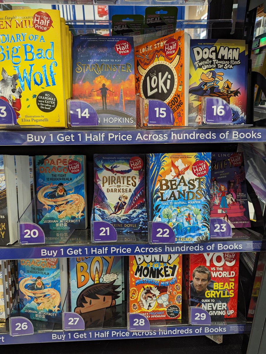 About to board my flight for @GuernseyLitFest and happen to see copies of Beastlands @Zoologist_Jess @piccadillypress hanging out at @WHSmith 🏔️ lots of lucky children will be in store for a beastly but fabulous event tomorrow!!!