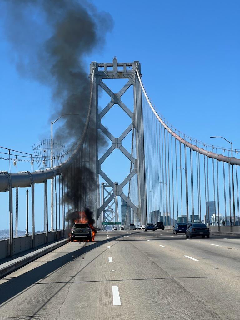 ***TRAFFIC ADVISORY*** A fully engulfed vehicle fire on I-80 w/b (SFOBB) west of Treasure Island is currently blocking the #1, 2, and 3 w/b lanes. Fire and tow services en route to extinguish & remove the vehicle. Expect delays into San Francisco.