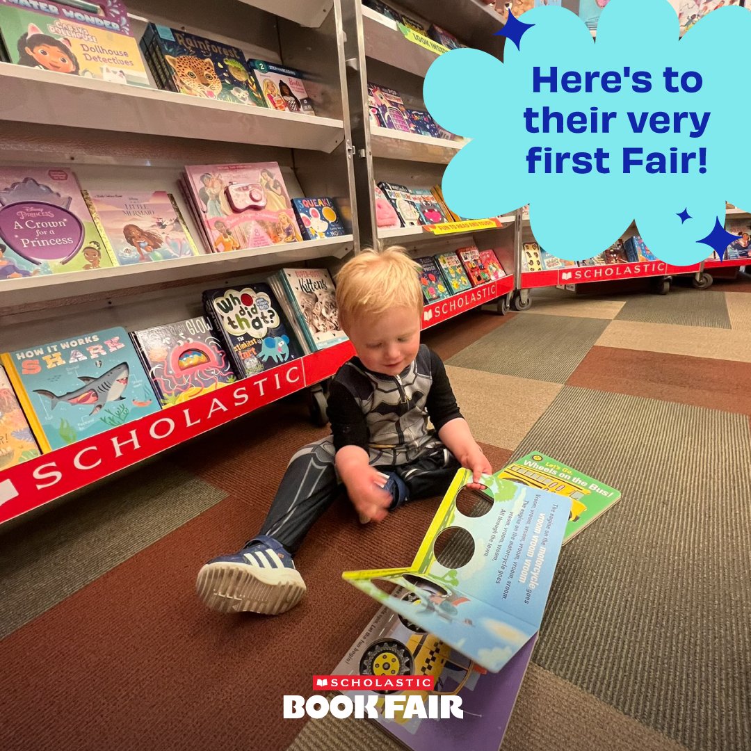 Who just became a Book Fair parent for the first time this year? 🙋‍♂️🙋‍♀️ Thank you @m_fowler17 for sharing this sweet photo with us!