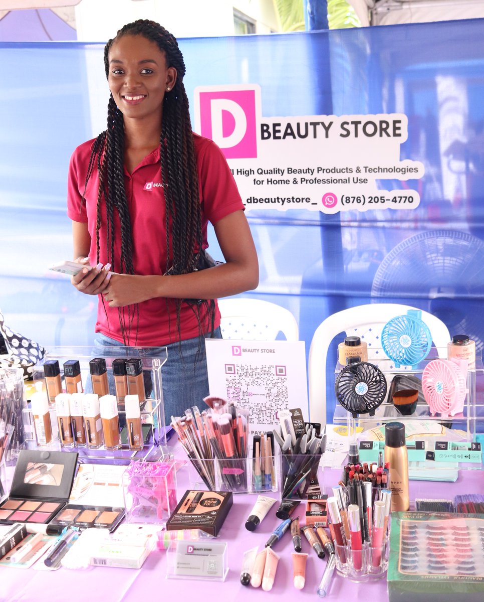 Everyone deserves to be the best version of themselves, and D Beauty Store is your one-stop shop for all your beauty supplies. Explore their offerings at @dbeautystore_. #JNMall, #SmallBusinessLoans #JNSmallBizTuesdays.