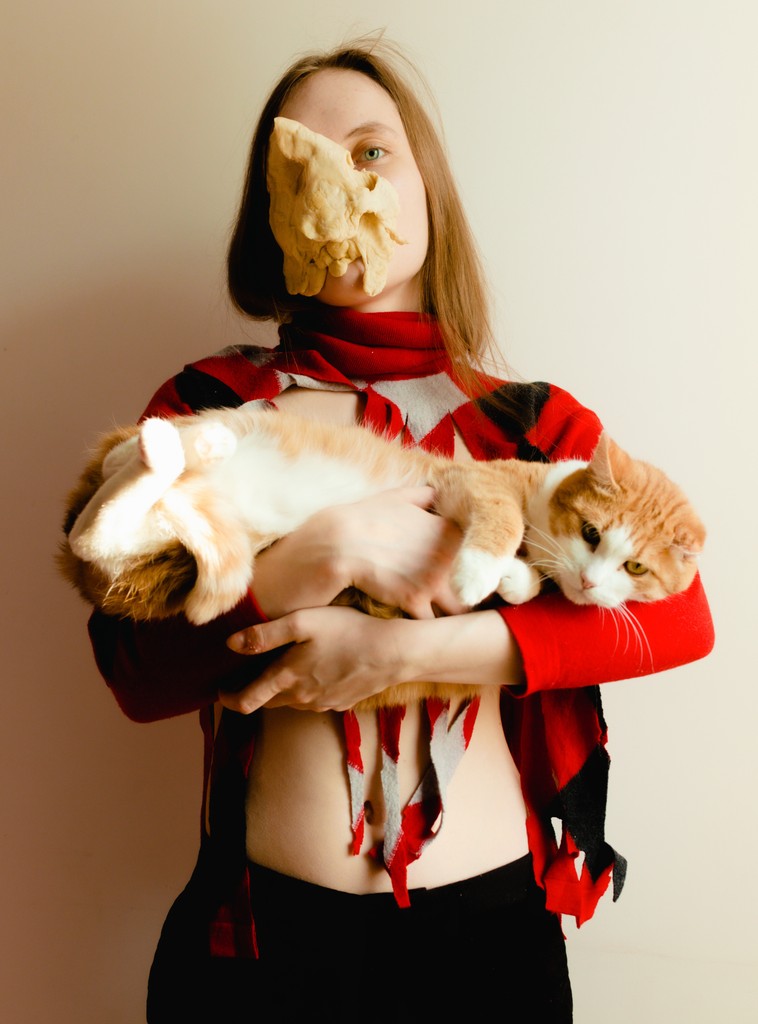 Eccentric photography📸 CAT 2 (2022)Photography by Yura Taralov ➡️tinyurl.com/bdhnf5n3 #eccentric #photography #catlovers #cat #Artmajeur #photographs