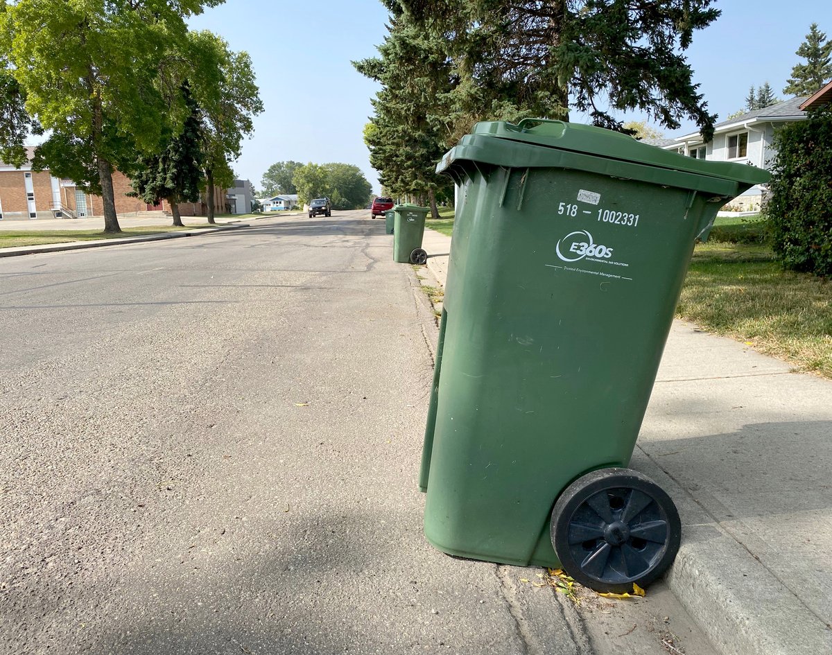 Starting this week, the weekly pick up of green carts begins for the season and will continue until November 1, 2024. A complete list of items that can be composted in your green cart is posted on the Town website at tinyurl.com/2awjza3f