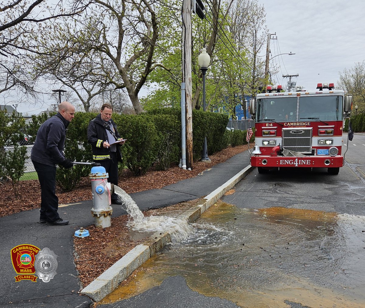 Engine 4 is out testing hydrants, working their way through the Rindge Av/Russell Field area of North Cambridge. Hydrant testing not only ensures that we have a good waer supply for firefighting, it is also a factor in our Class 1 rating. Group 2 on duty.