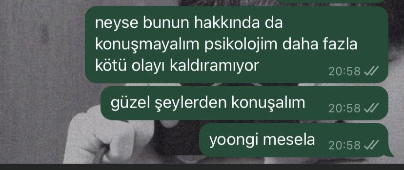 3 gündür yaşadığım şeyleri bi allah bi moonie (bi de yoongi çünkü dmden ona anlatıyorum) biliyor bana haliyle yetti bi paçama kurtarıyorum diğeri batıyor kaos dozumuzu aldık ben önümüzdeki bir ay yine offum