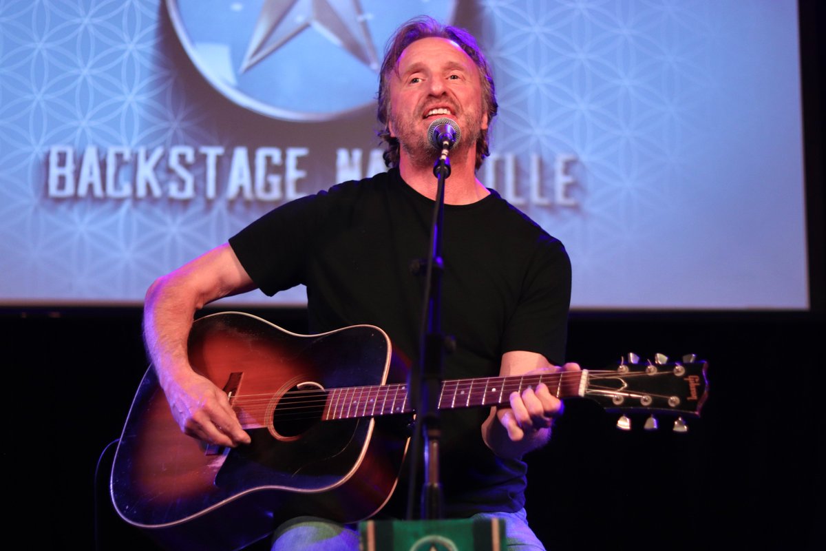 Check out photos from #BackstageNashville with @raynesmusic, #DavePahanish, @davebergmusic, and #MarkNesler at Facebook.com/BackstageNashv…! 📸 : #BritneyBuckwalter #MusicCity #NashvilleLove @devonoday @3rdandLindsley