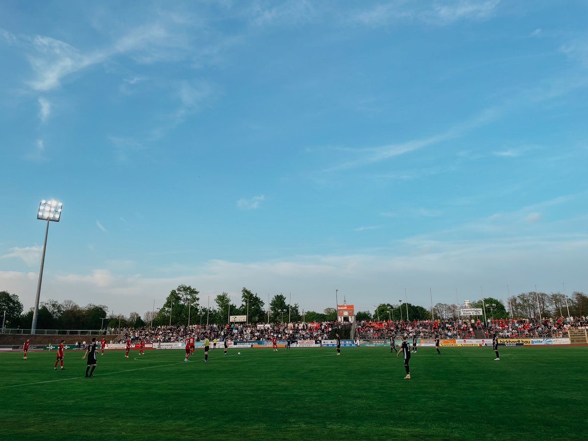 Die zweite Hälfte läuft. Auf geht’s, Jungs! 🔴⚪️ #SGBOFC #Hessenpokal #kickersoffenbach #nurderOFC