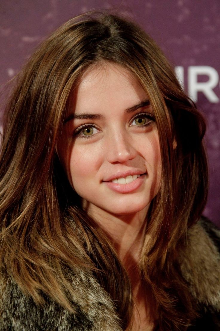 Happy birthday, Ana de Armas. She's undoubtedly one of the prettiest women on the planet. ❤️