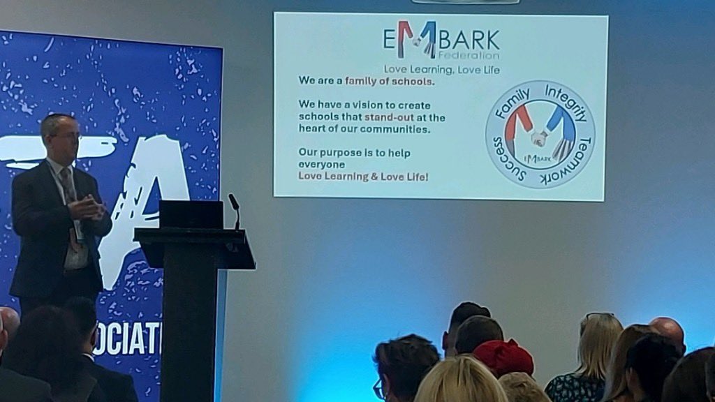 Great start to the morning in London representing @embarkfed at the @MatAssociation Growth Conference. Lovely to see old friends and meet new ones and share our story so far. #LoveLearningLoveLife