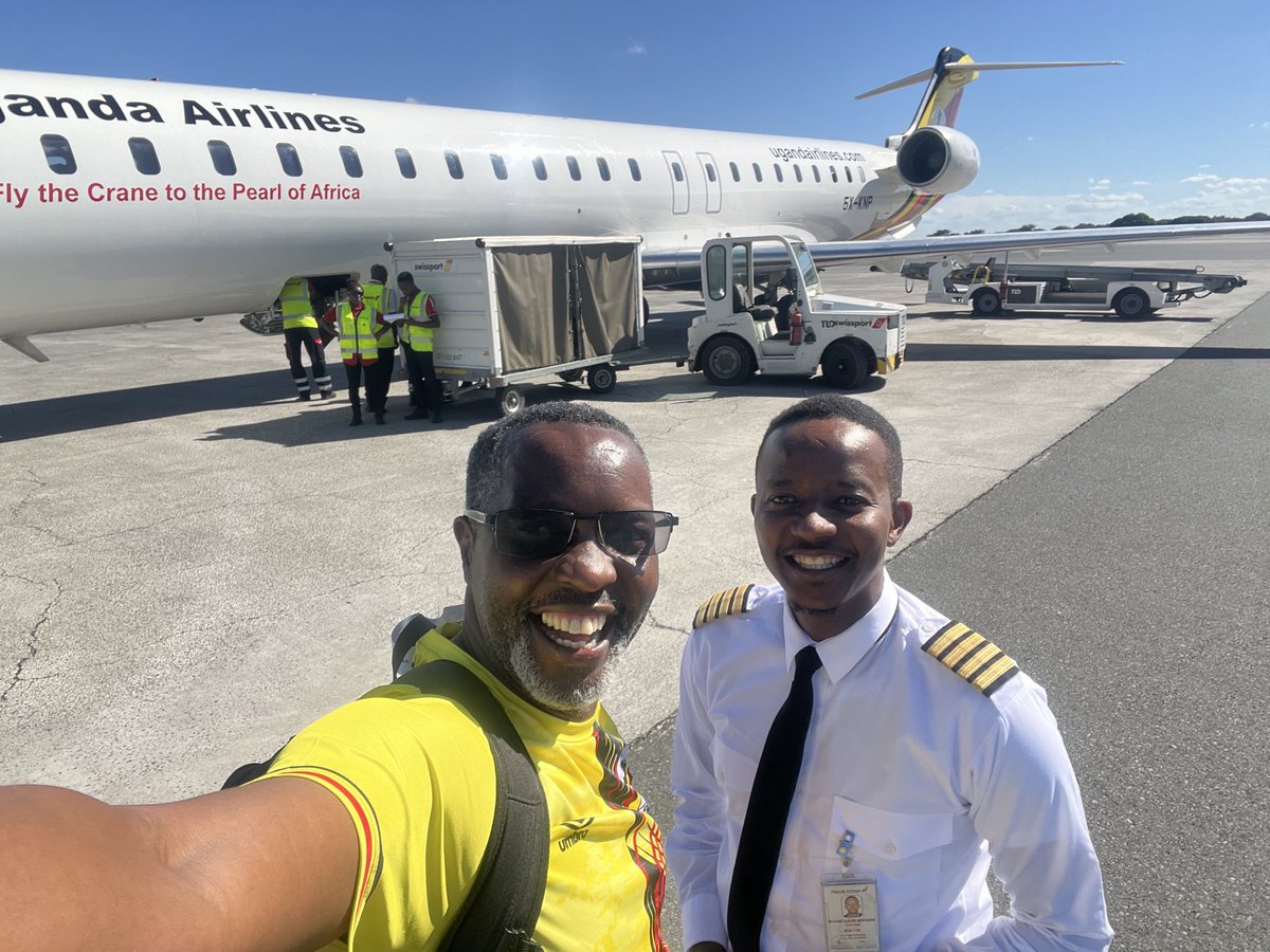 Me and our Captain( Uganda airlines) at Kilimanjaro airport today afternoon before heading to Entebbe via Dar. 

⁦@MugabeClaude9⁩ is someone I have known for many years, I remember Barak of Bar aviation telling me, this young is talented, when he piloting, I sleep he said.