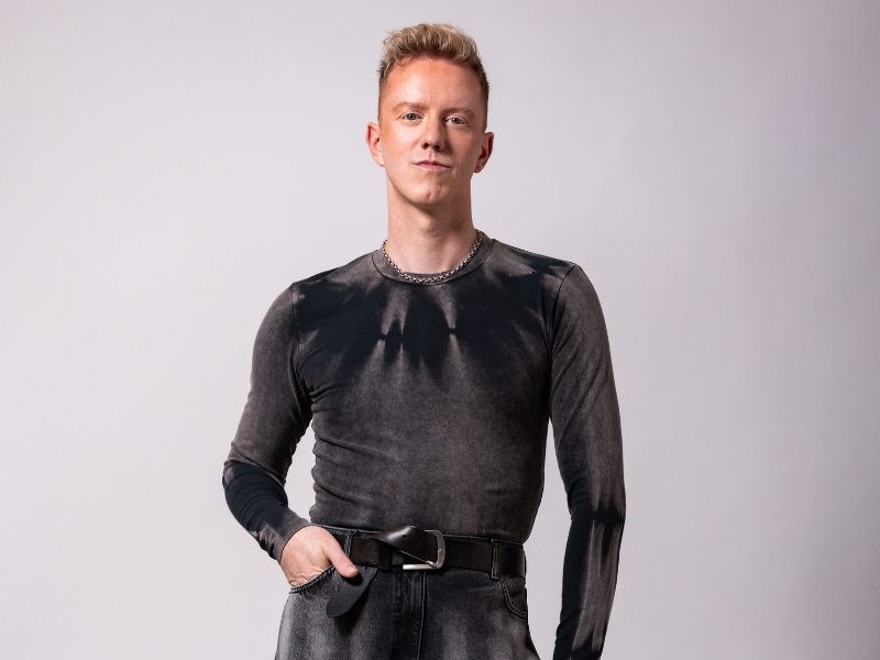 Comedian/podcaster James Barr presents punchlines &amp; unapologetic storytelling in a preview of his new show Sorry I Hurt Your Son. Exploring a brutal breakup, chaos that followed &amp; face-off with Piers Morgan that broke his DMs. Tickets/info: wandsworthfringe.com/whats-on-2024/…