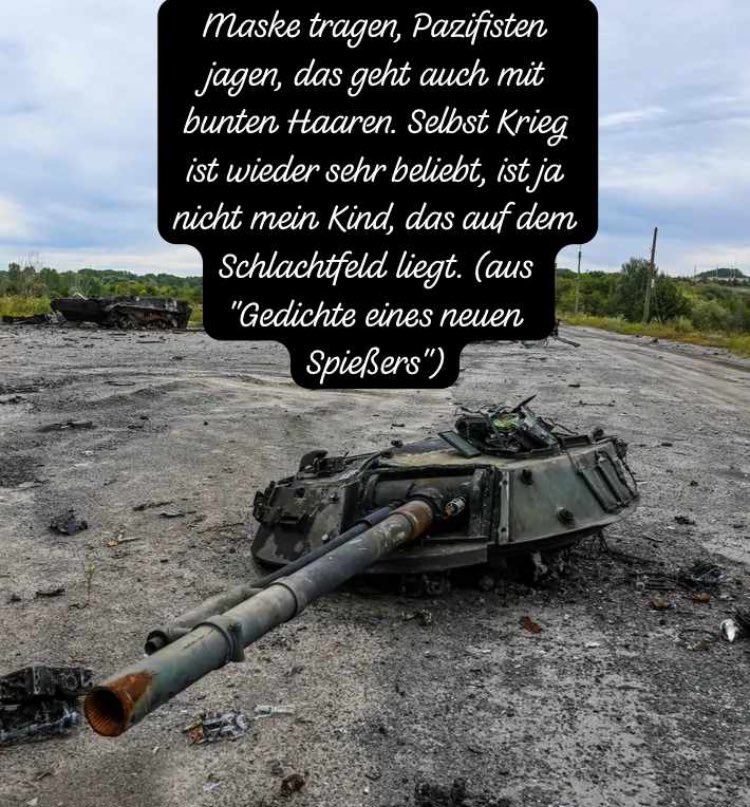 Jan_Rueter's tweet image. Maske tragen, Pazifisten jagen, das geht auch mit bunten Haaren. Selbst Krieg ist wieder sehr beliebt, ist ja nicht mein Kind, das auf dem Schlachtfeld liegt.