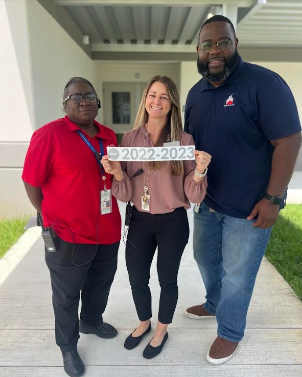 Dr. Gregory Murphy tweet media