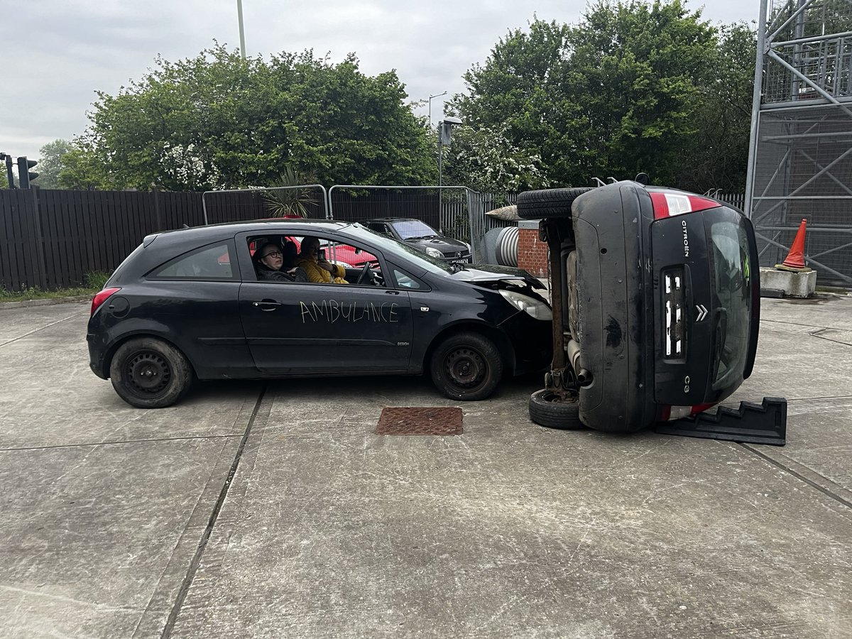 benthepara's tweet image. Trauma exercise at @LowestoftSouth  just about to start….. @EastEnglandAmb @wavney